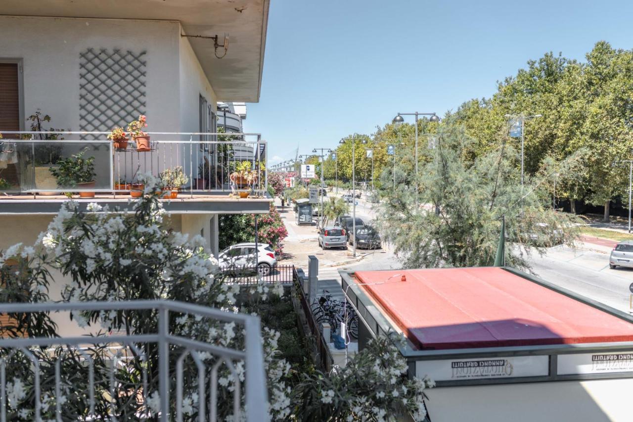 Mare Fuori B&B เปสการา ภายนอก รูปภาพ
